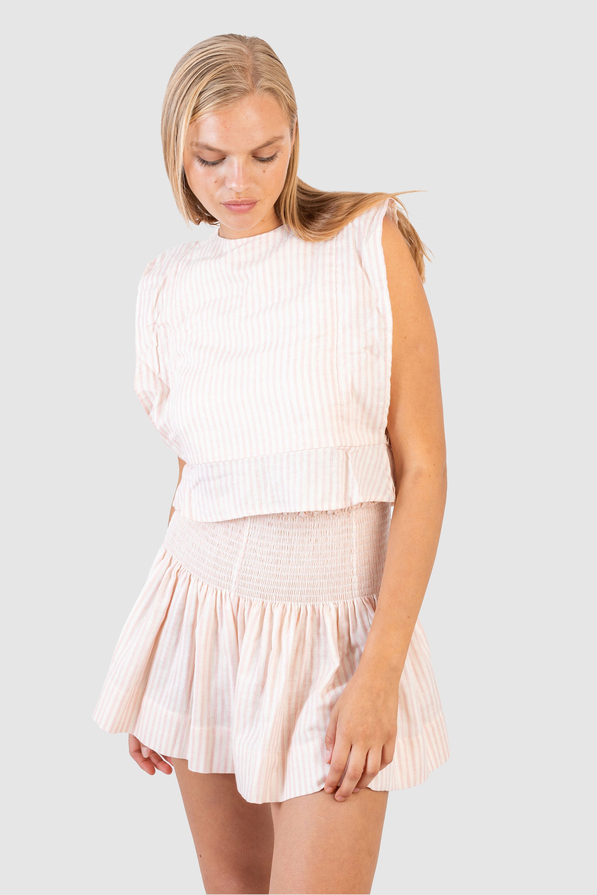 【専用】 Coco check pleats skirt pink beige fdbec42959354d4b81d37e79888132