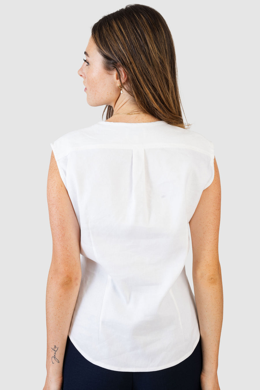 Julia Top Daisy White Linen