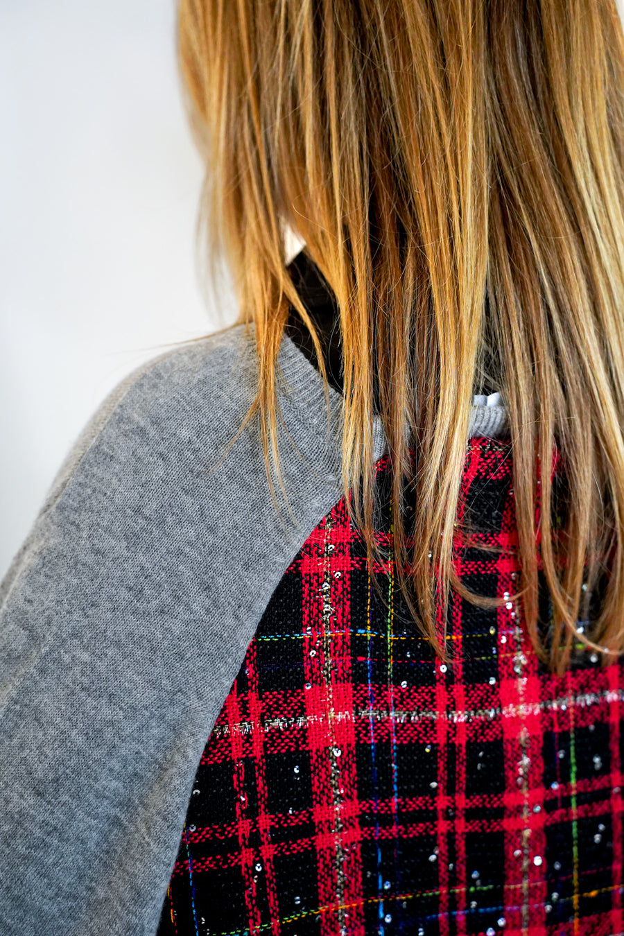 Pete Sweater Grey W/ Red Shimmer Tartan