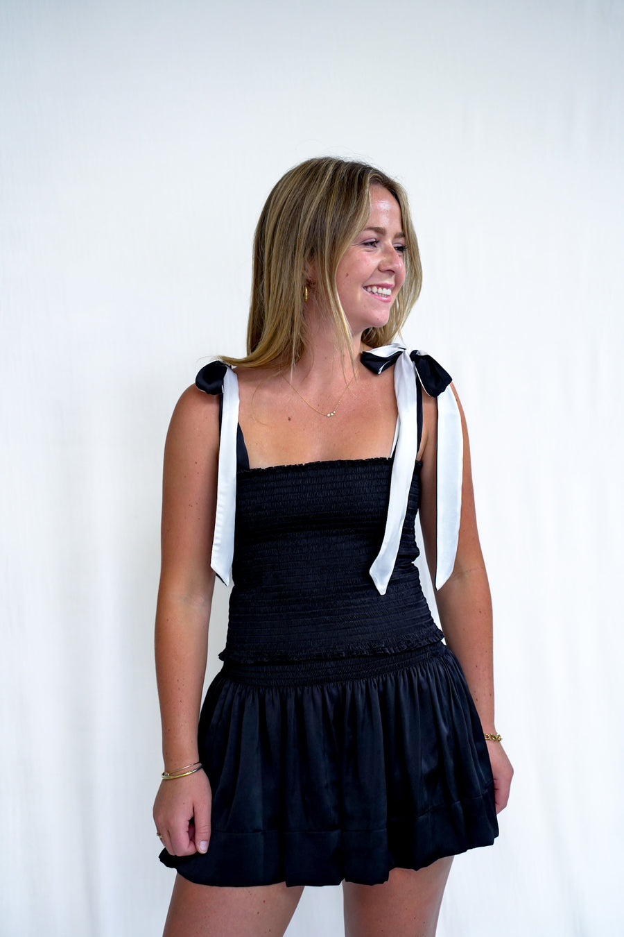 Erica Skirt Black Polysatin