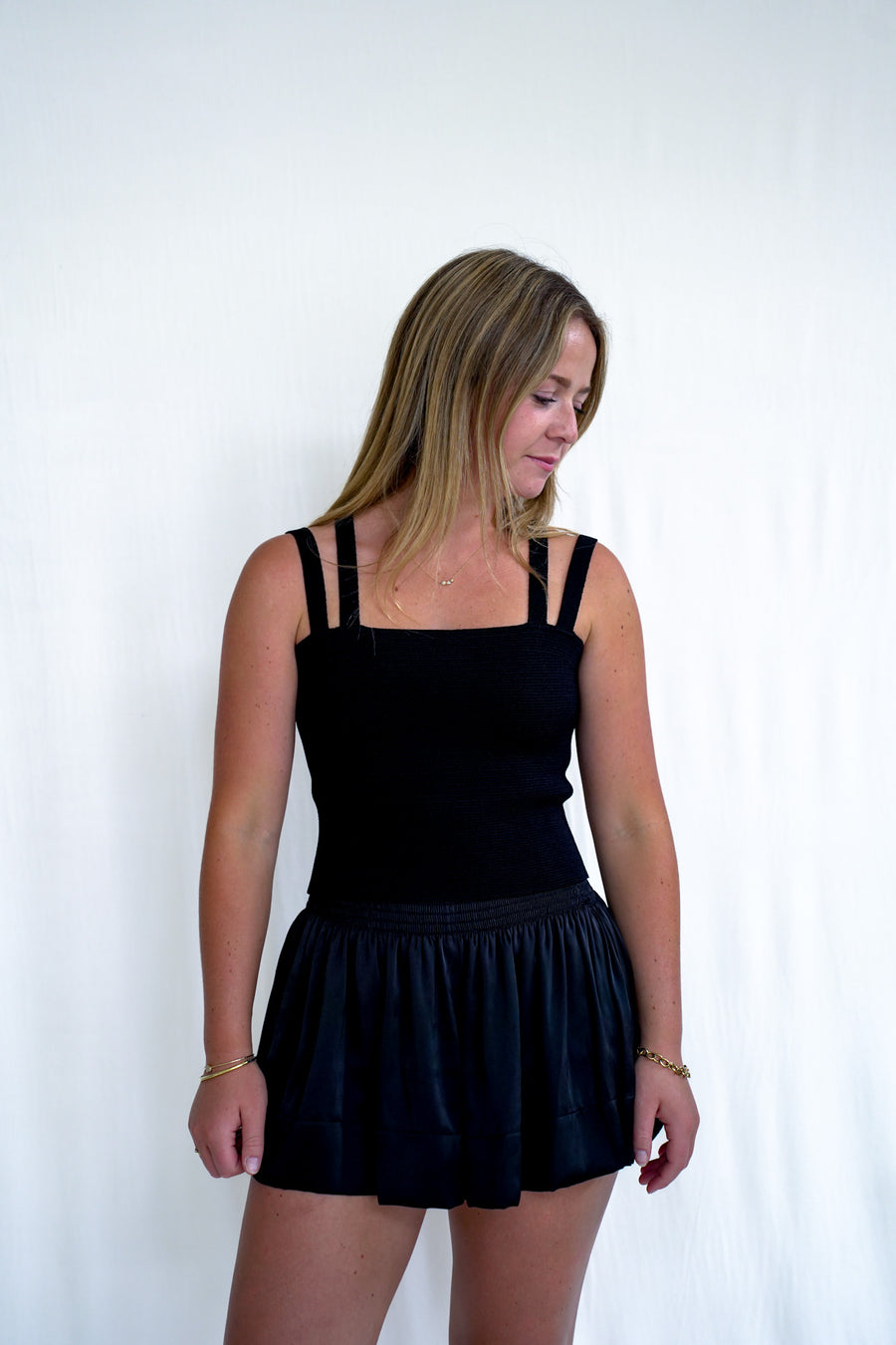 Mills Tank Black
