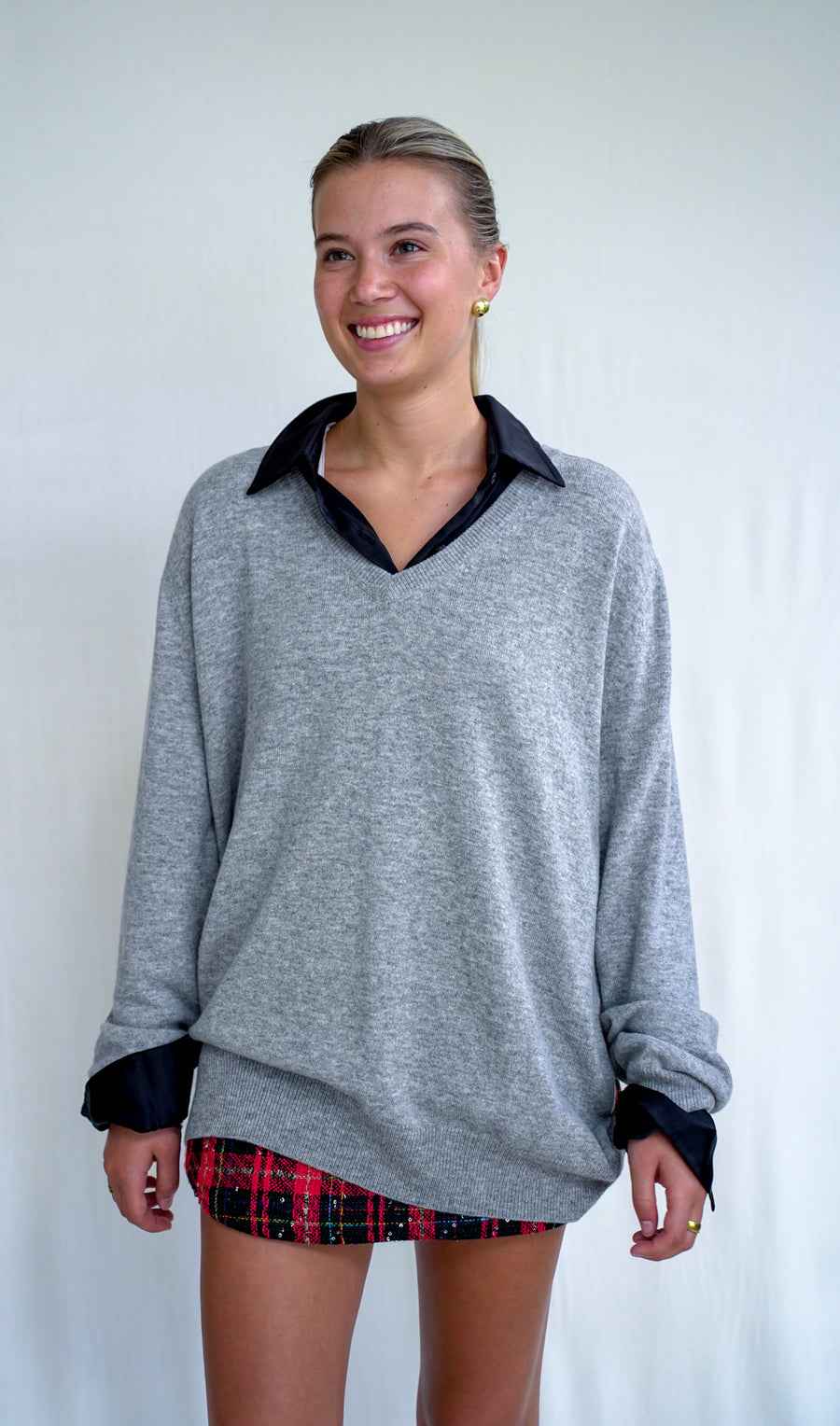 Pete Sweater Grey W/ Red Shimmer Tartan
