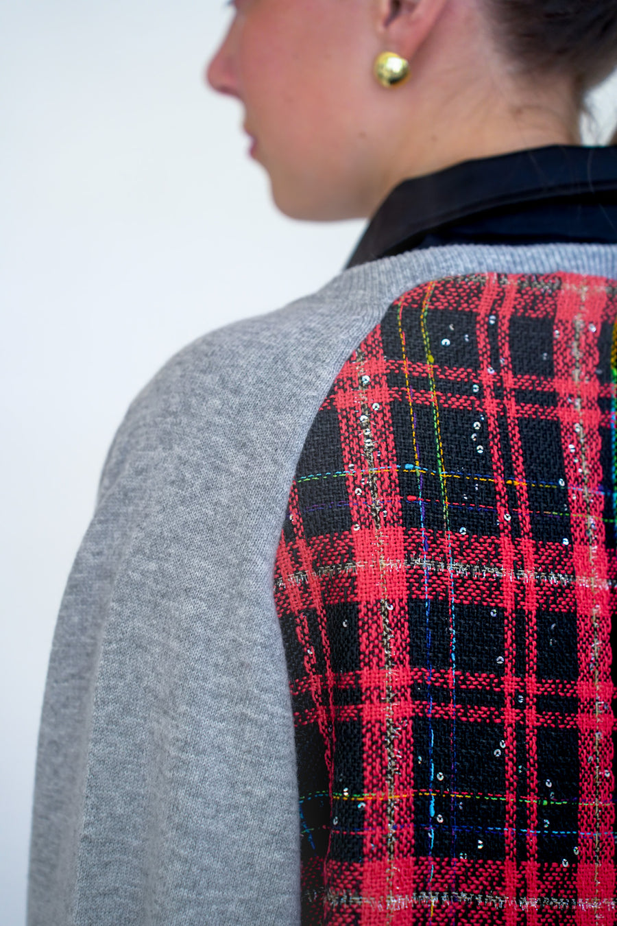 Pete Sweater Grey W/ Red Shimmer Tartan
